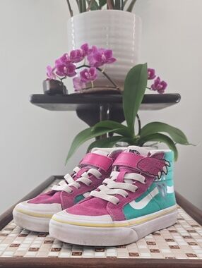 Vans Kids High-Top Sneakers in Green & Purple with Dinosaur Spikes And Claw Sz12